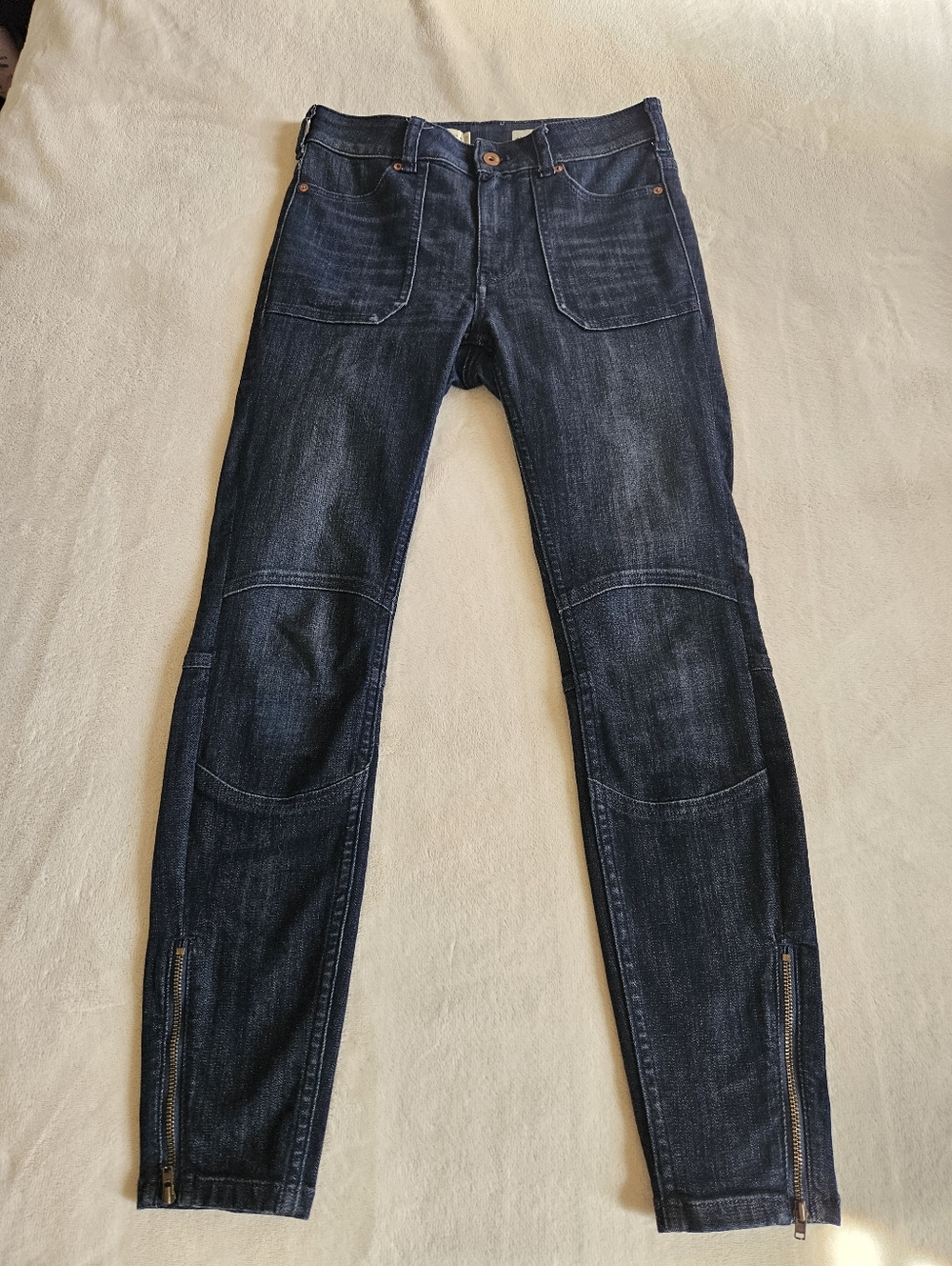Anthropologie Pilcro and the letter press Dark Indigo Denim Jeans.